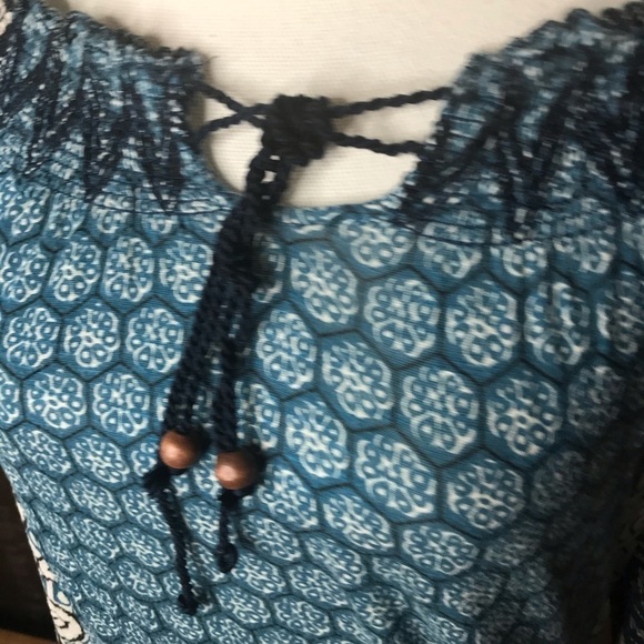 Lucky Brand Blue Patterned Top - Picture 3 of 5